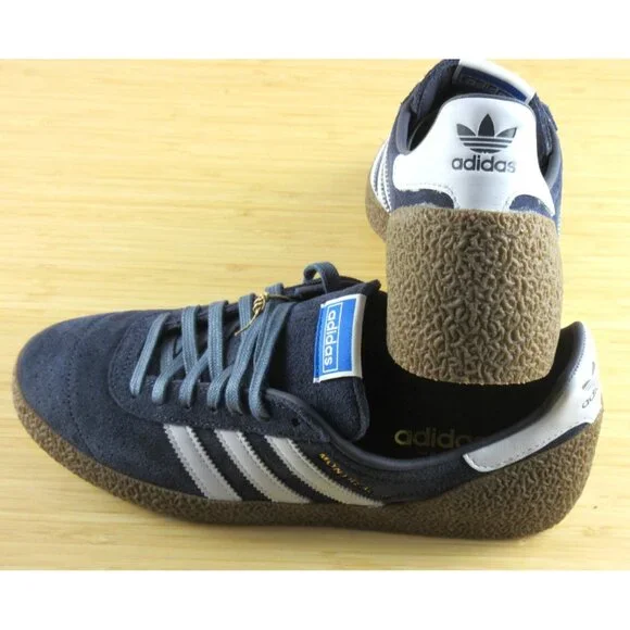 Adidas Men's Montreal 76 Suede Sneakers Navy Blue Gum Sizes NIB JR8372 - Picture 5 of 6